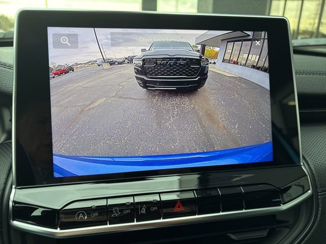 New 2026 Jeep Compass Latitude image 13