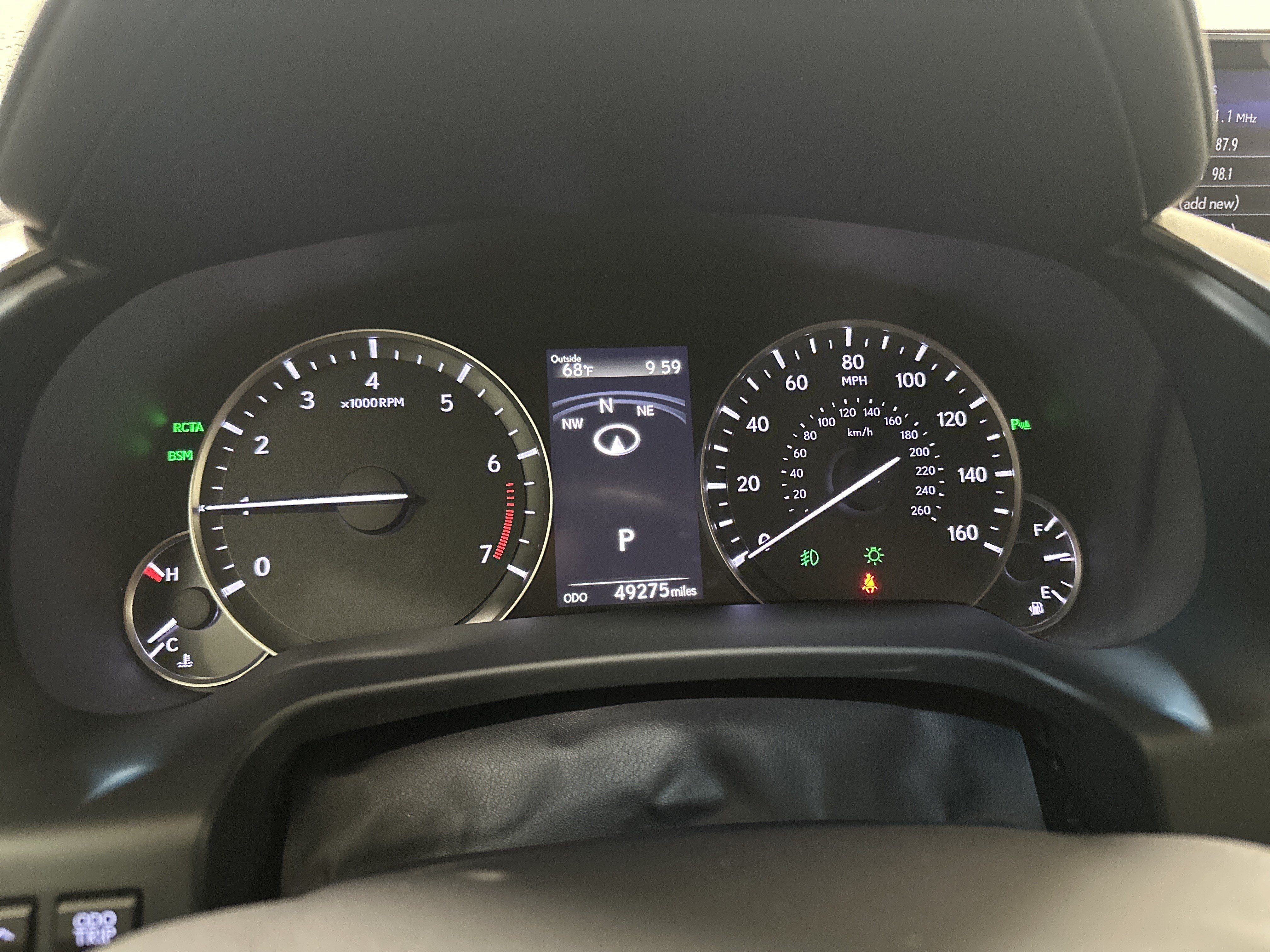Used 2018 Lexus RX 350L AWD w/ Premium Package image 22