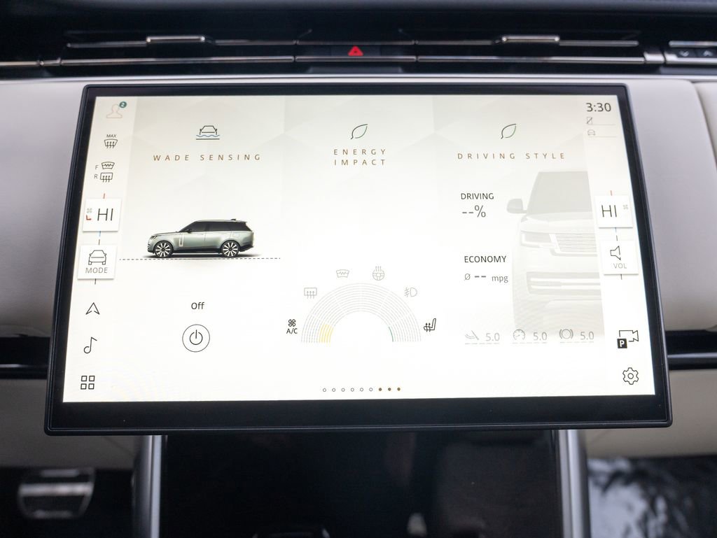 Certified 2025 Land Rover Range Rover SE image 24