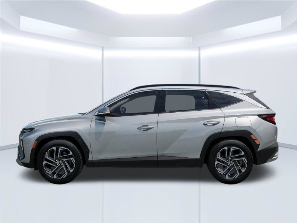 New 2026 Hyundai Tucson SEL Plus w/ Tow & Go Package FWD image 3