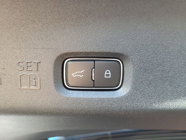 New 2026 Lincoln Navigator Reserve image 6