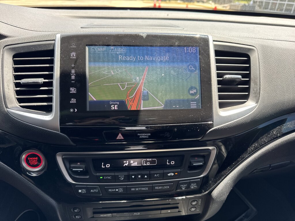 Used 2017 Honda Pilot Elite image 33