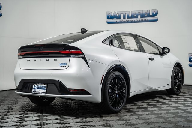 New 2026 Toyota Prius AWD image 11