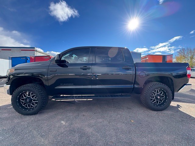 Used 2018 Toyota Tundra SR5 w/ SR5 Upgrade Package AWD/4WD image 4