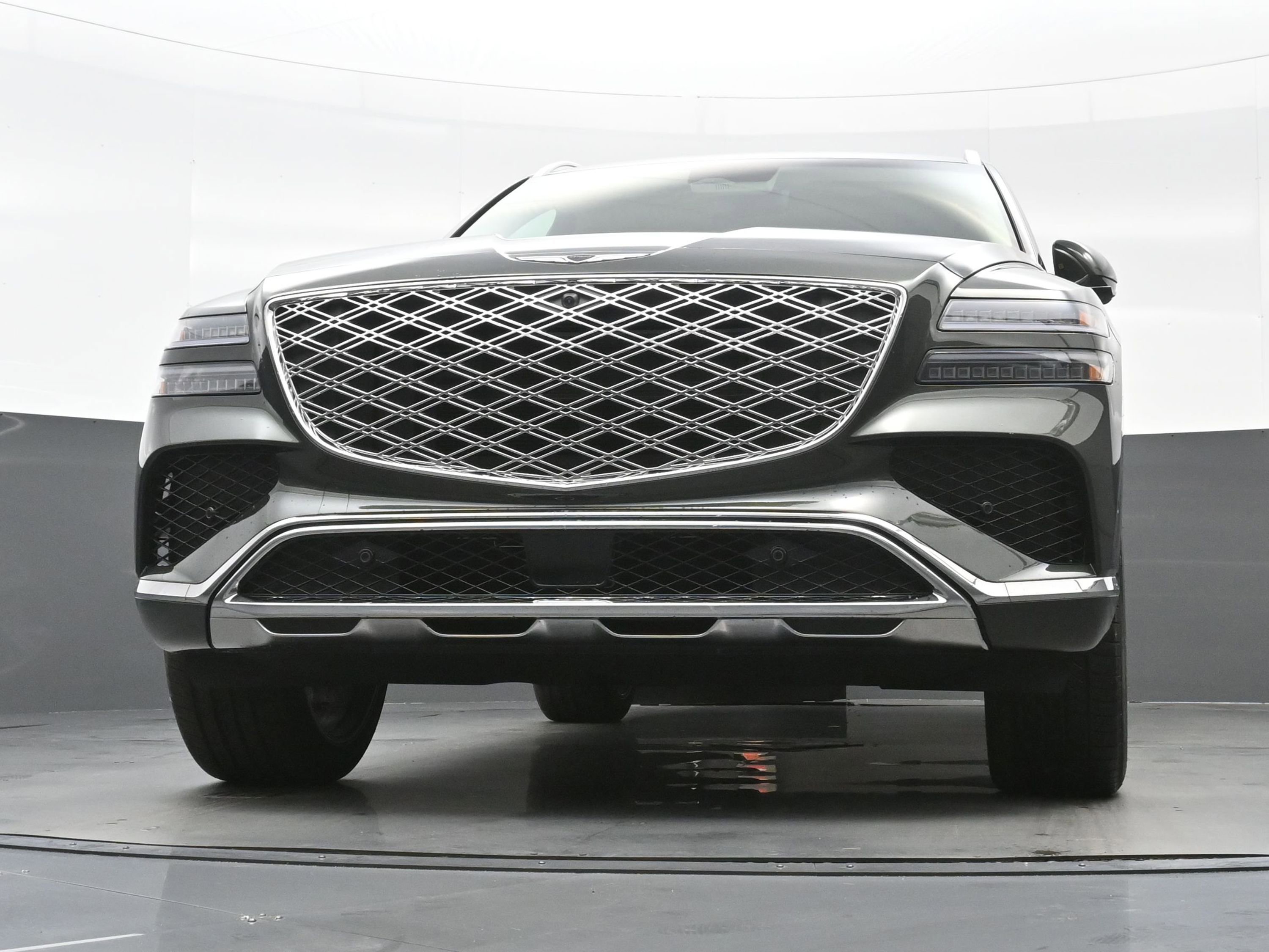 New 2025 Genesis GV80 3.5T Prestige image 12