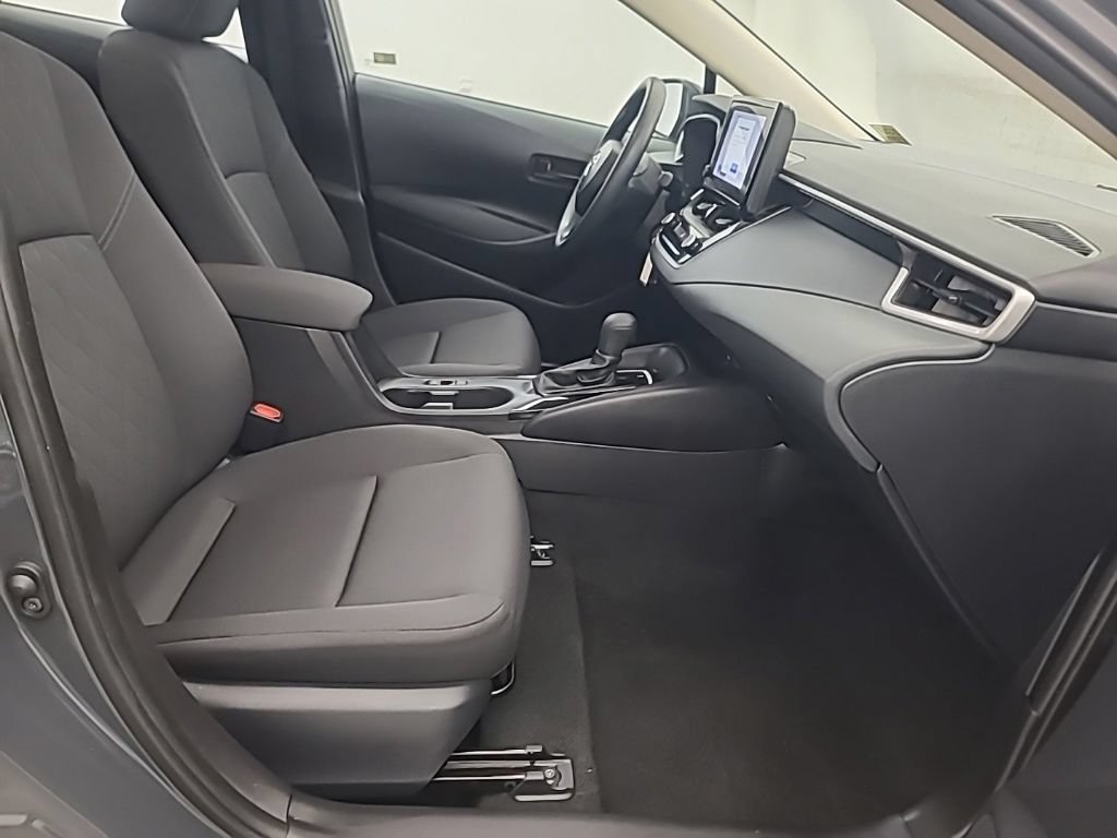 Used 2026 Toyota Corolla LE FWD image 15