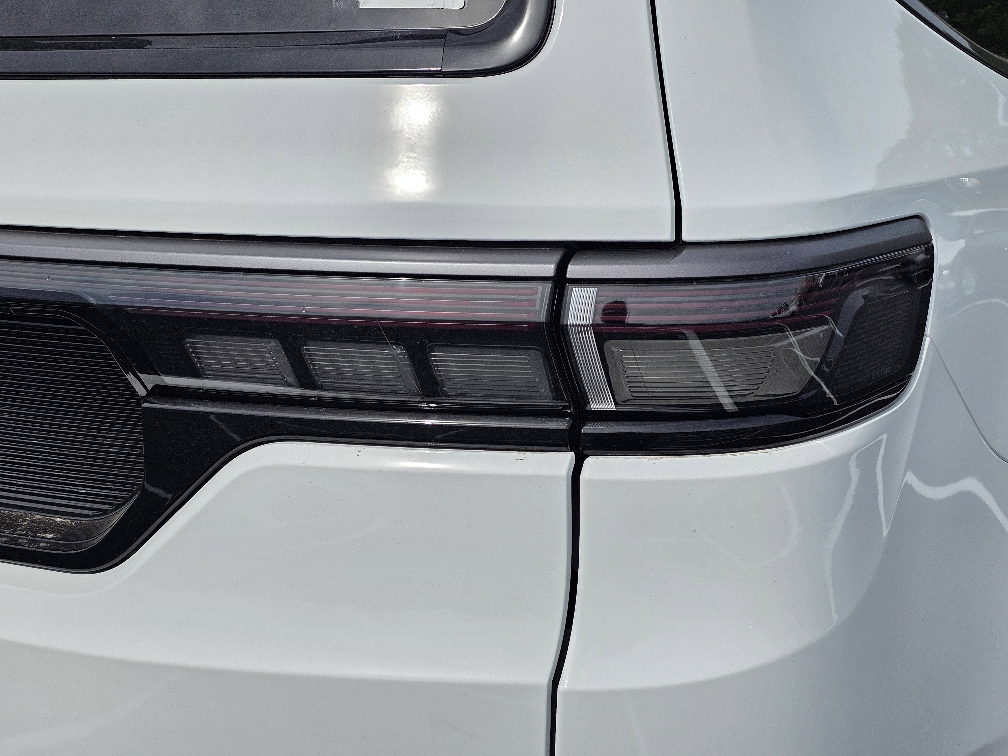 New 2026 Jeep Grand Wagoneer Limited image 9