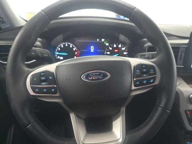 Certified 2024 Ford Explorer XLT w/ Equipment Group 202A AWD/4WD image 24