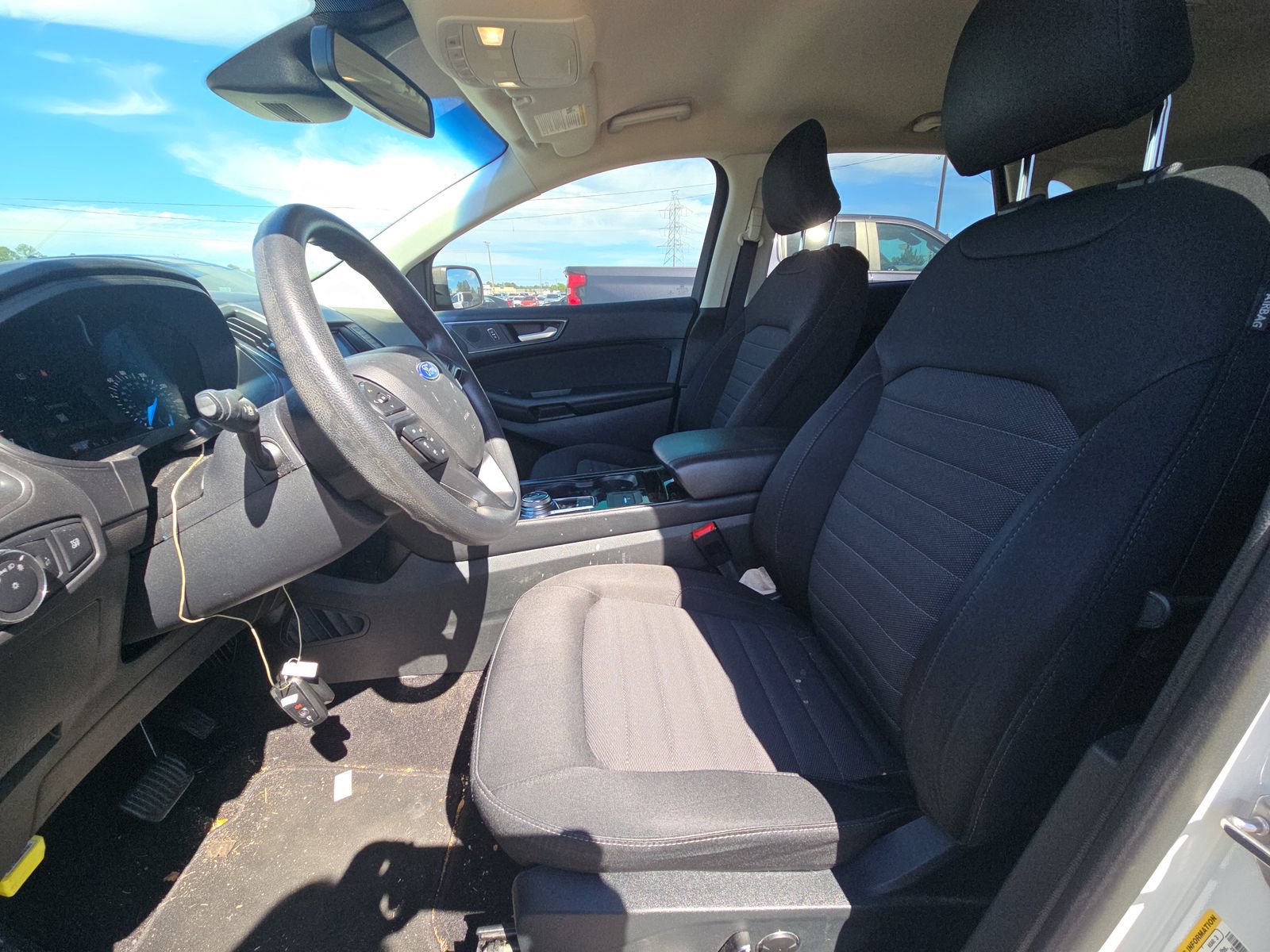 Used 2019 Ford Edge SE w/ SE Fleet Driver's Package FWD image 11