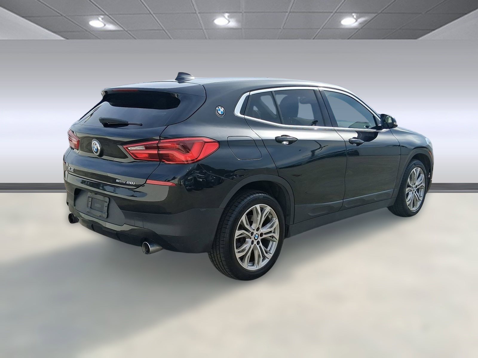 Used 2018 BMW X2 sDrive28i w/ Convenience Package image 9