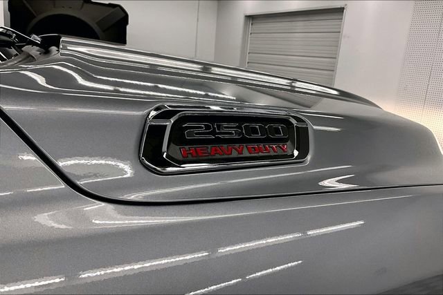 Used 2024 RAM 2500 Tradesman w/ Chrome Appearance Group image 11