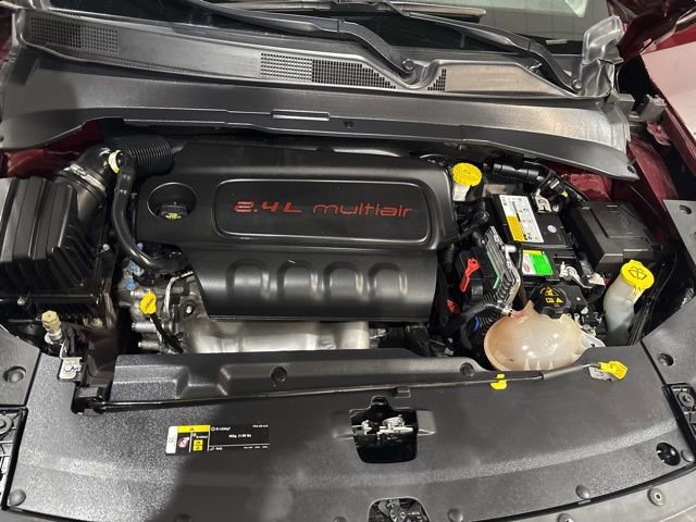 Used 2022 Jeep Compass Sport image 39