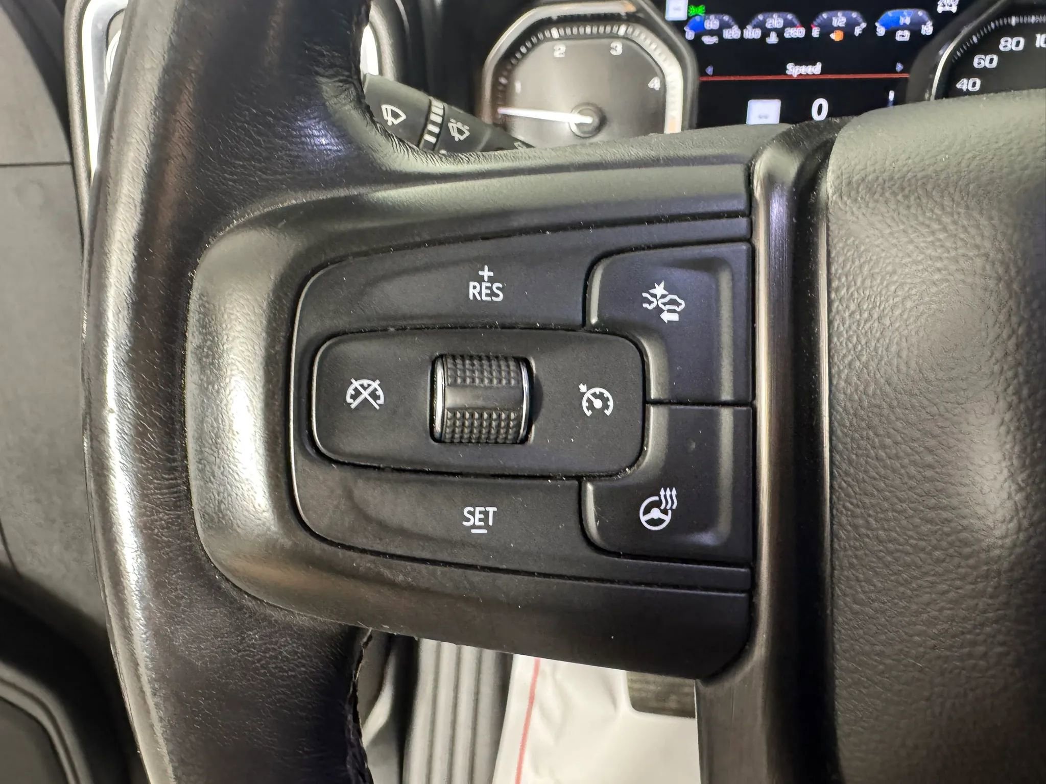 Used 2021 GMC Sierra 2500 AT4 w/ AT4 Premium Plus Package image 16