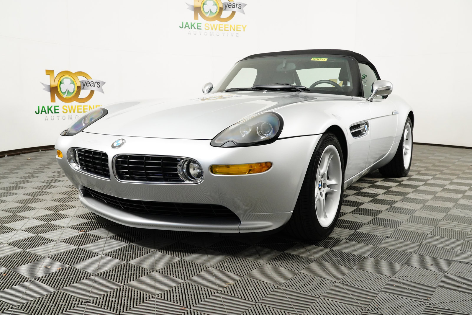 Used 2002 BMW Z8 image 9