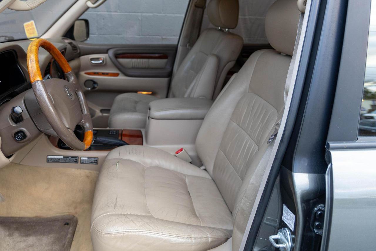 Used 2002 Lexus LX 470 4WD image 5