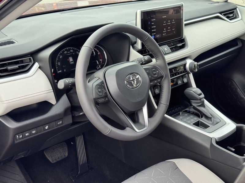 New 2025 Toyota RAV4 XLE image 12