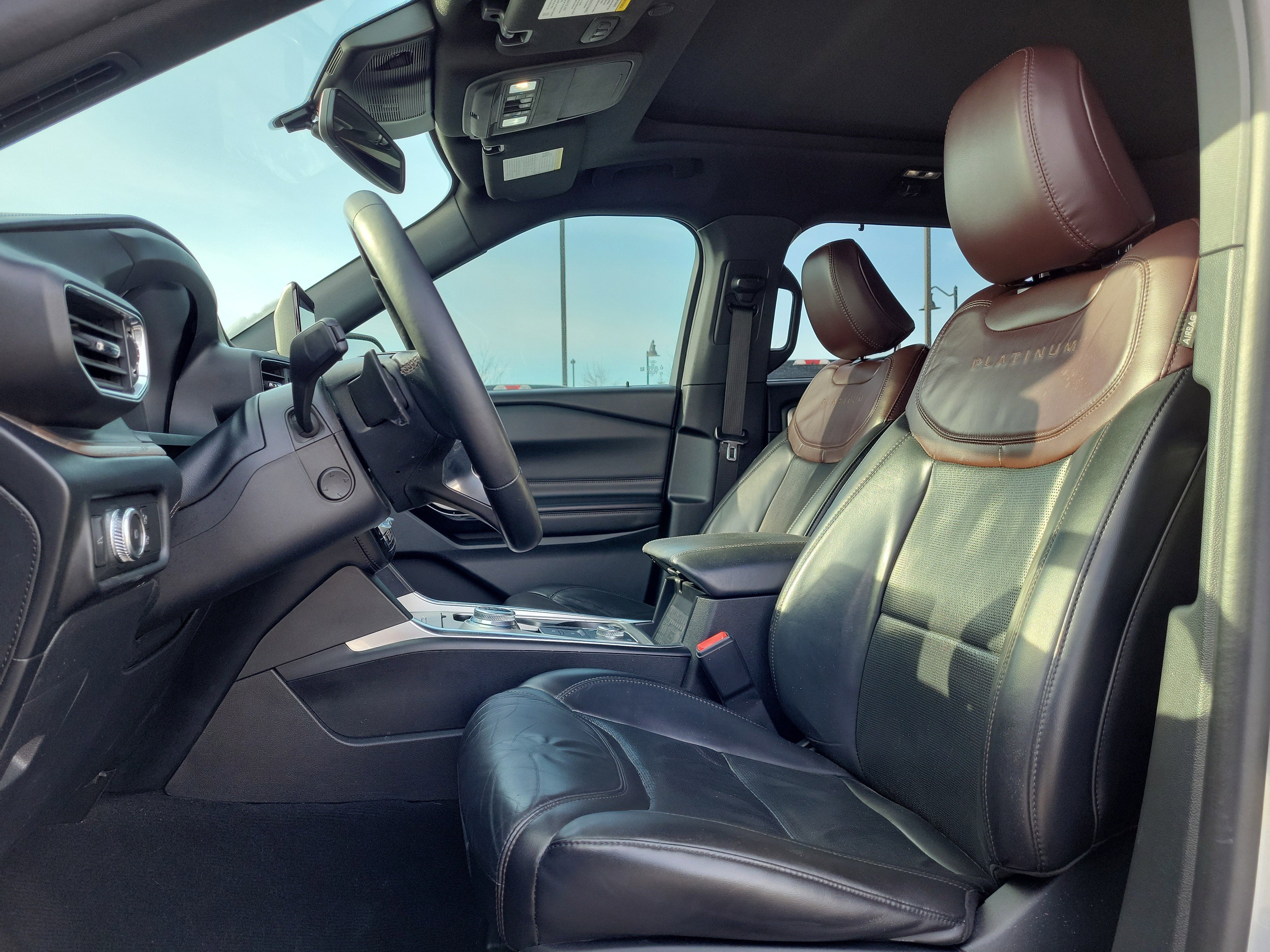 Used 2021 Ford Explorer Platinum w/ Equipment Group 601A image 21