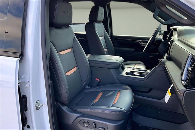 New 2026 GMC Sierra 2500 AT4 image 11
