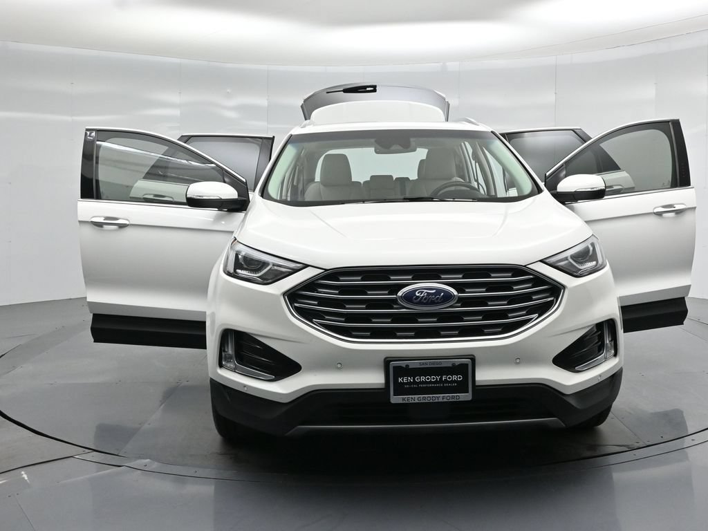 Certified 2020 Ford Edge Titanium FWD image 33