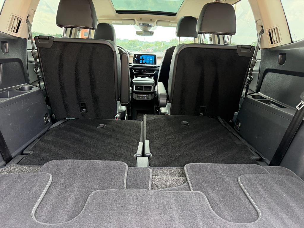 Certified 2024 Volkswagen Atlas SE w/ Panoramic Sunroof Package AWD/4WD image 27