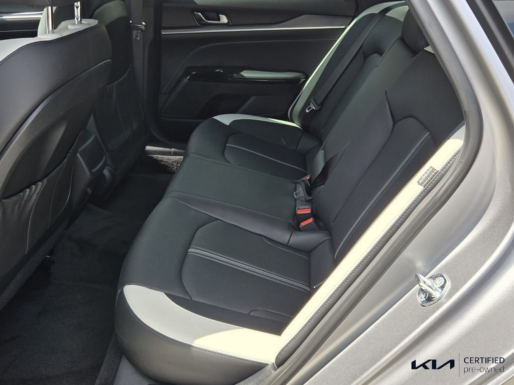 Certified 2025 Kia K5 GT-Line image 12