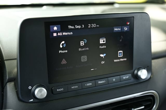 Used 2023 Hyundai Kona SE w/ Cargo Package FWD image 34