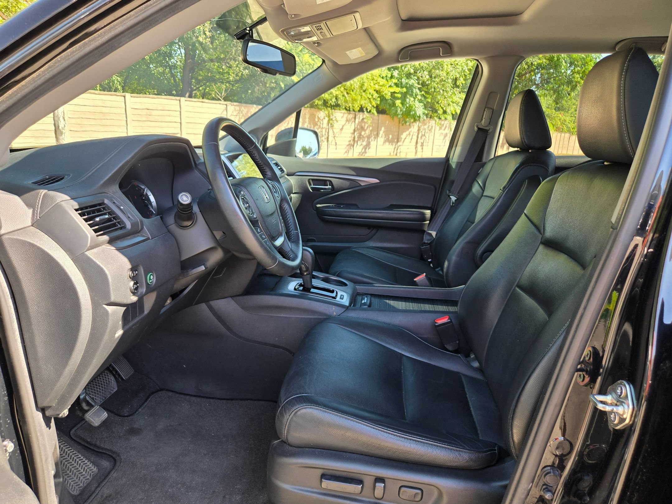 Used 2017 Honda Pilot EX-L image 9