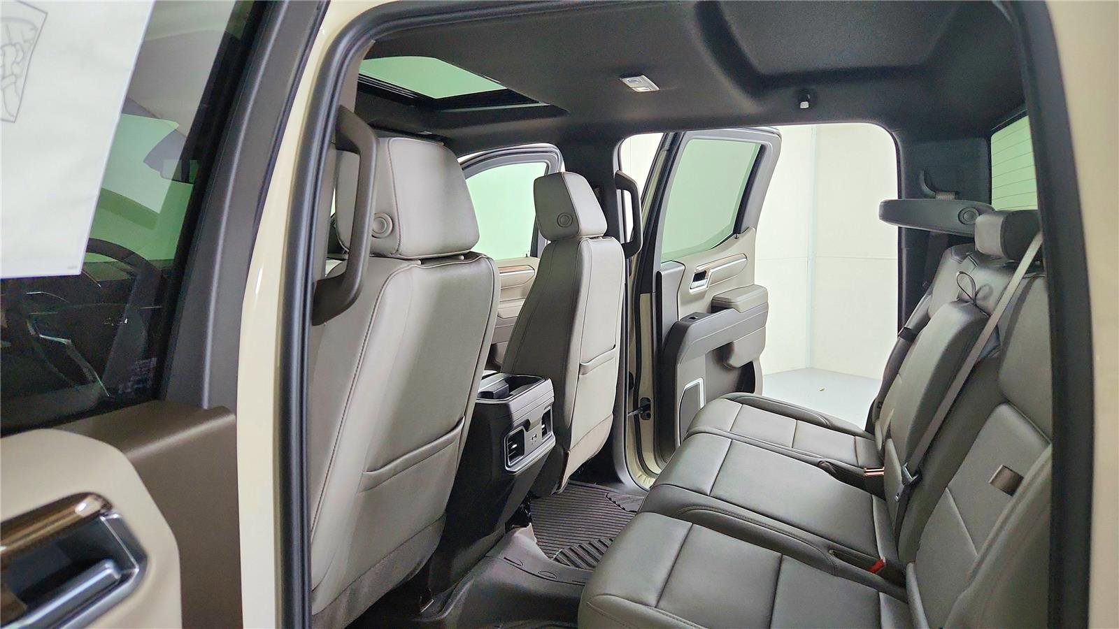 New 2026 Chevrolet Silverado 1500 RST w/ RST All Star Premium Package image 37