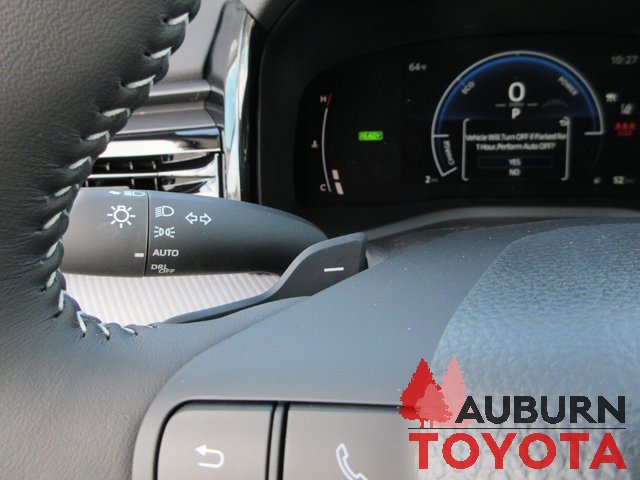 New 2026 Toyota Camry SE image 8