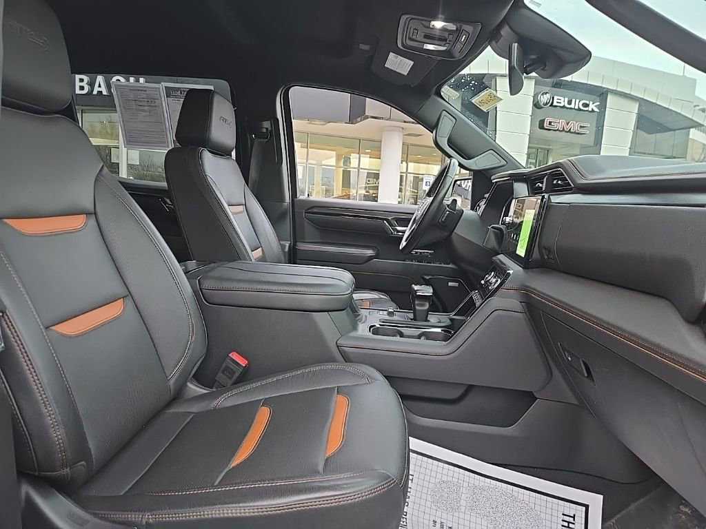 Used 2023 GMC Sierra 1500 AT4 w/ AT4 Premium Package image 16