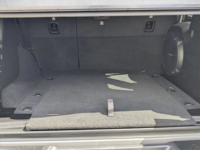 Used 2022 Jeep Wrangler Unlimited Rubicon w/ Trailer Tow Package image 6