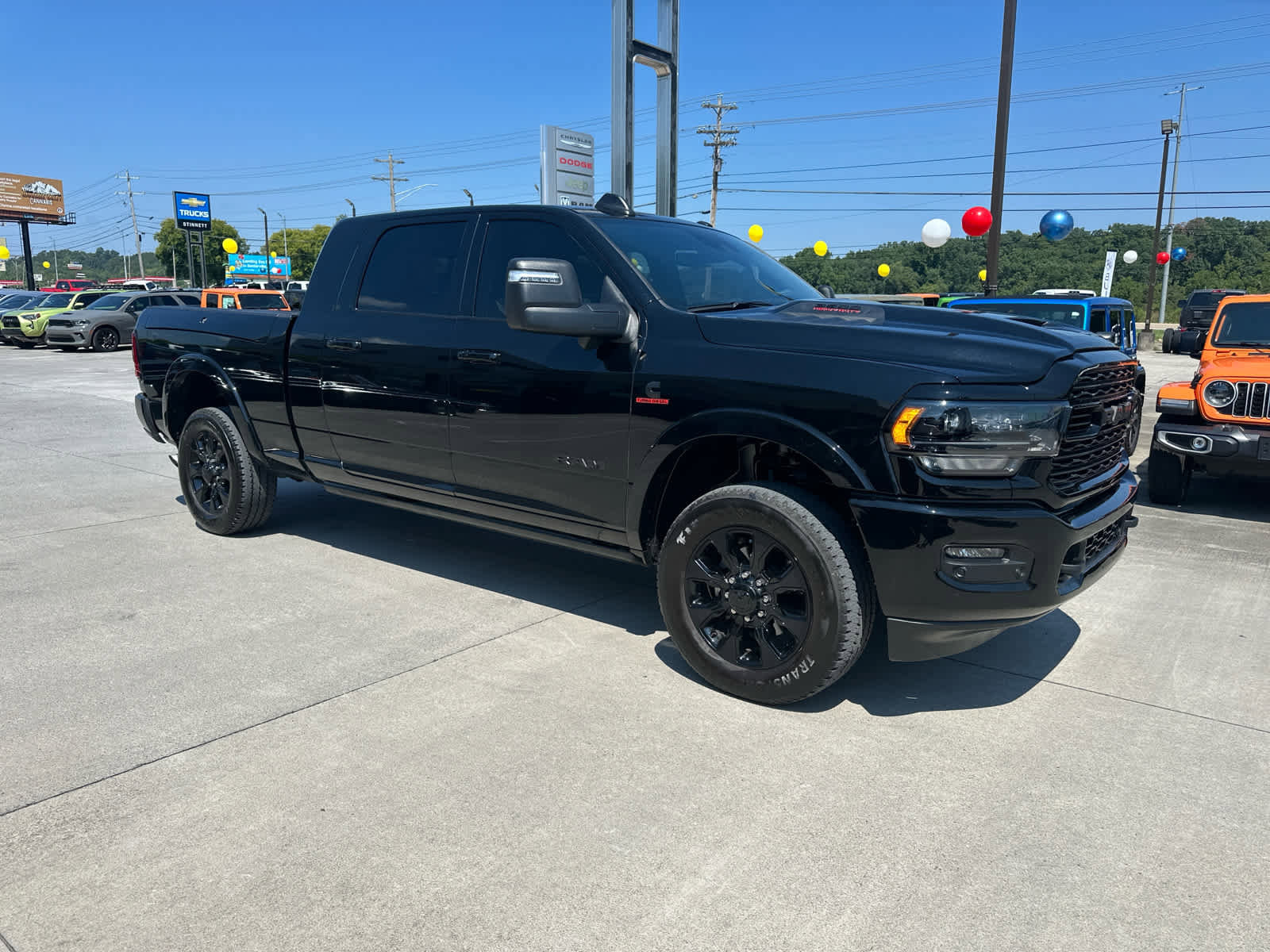 Used 2024 RAM 3500 Limited image 2