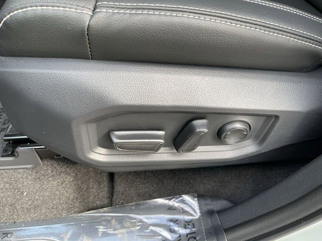 New 2026 Toyota Tundra SR5 AWD/4WD image 13