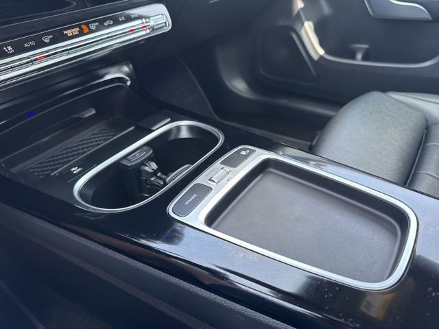 Used 2025 Mercedes-Benz CLA 250 image 16