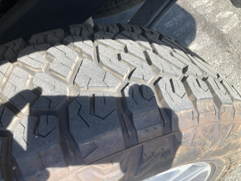 Used 2020 Chevrolet Silverado 1500 LT w/ All-Star Edition image 6