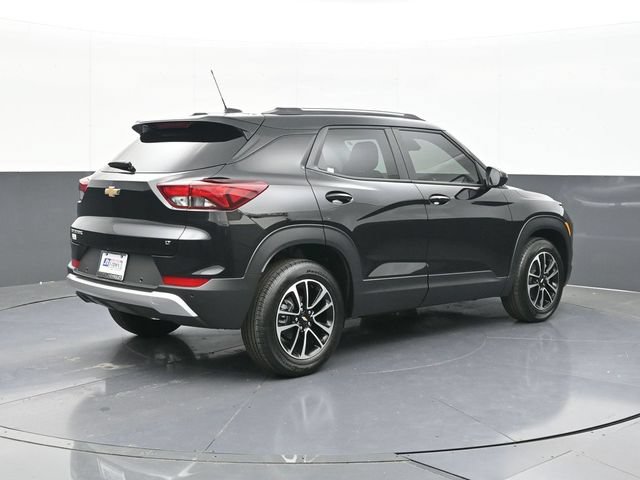 New 2026 Chevrolet TrailBlazer LT w/ Convenience Package FWD image 10