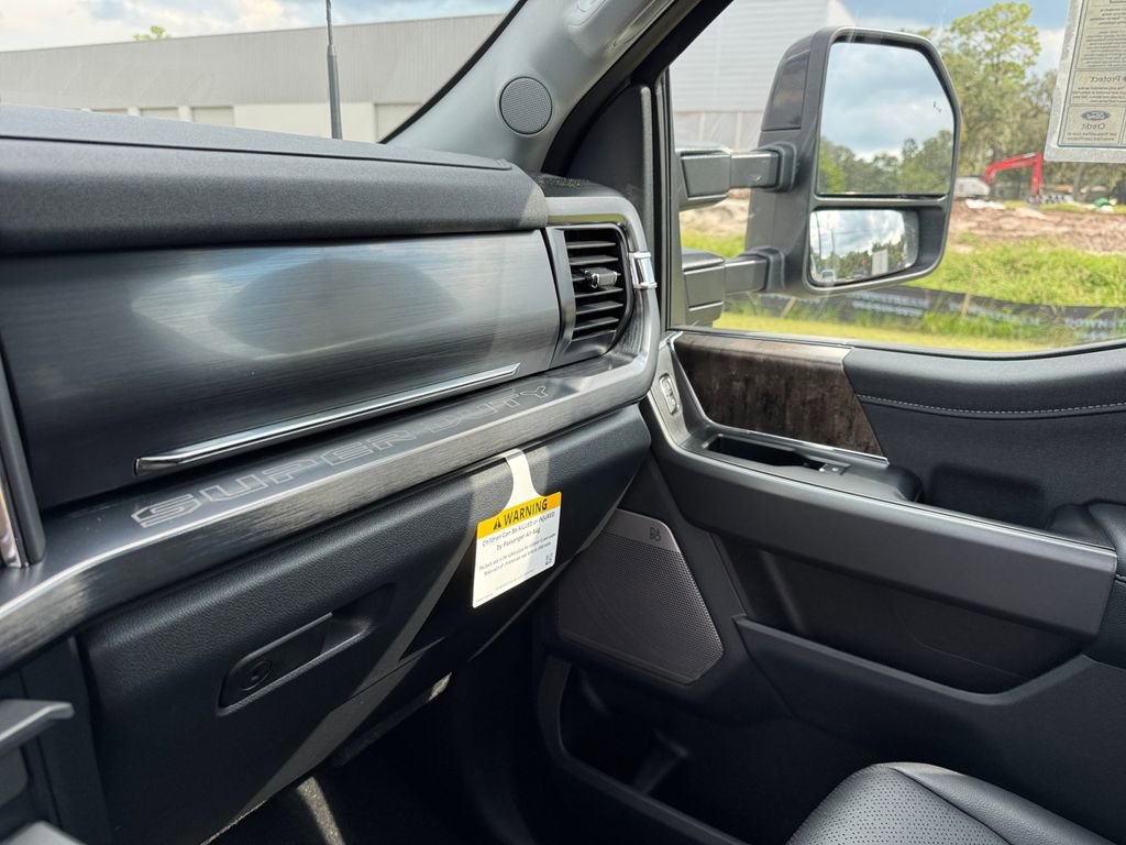 New 2026 Ford F250 Lariat image 33