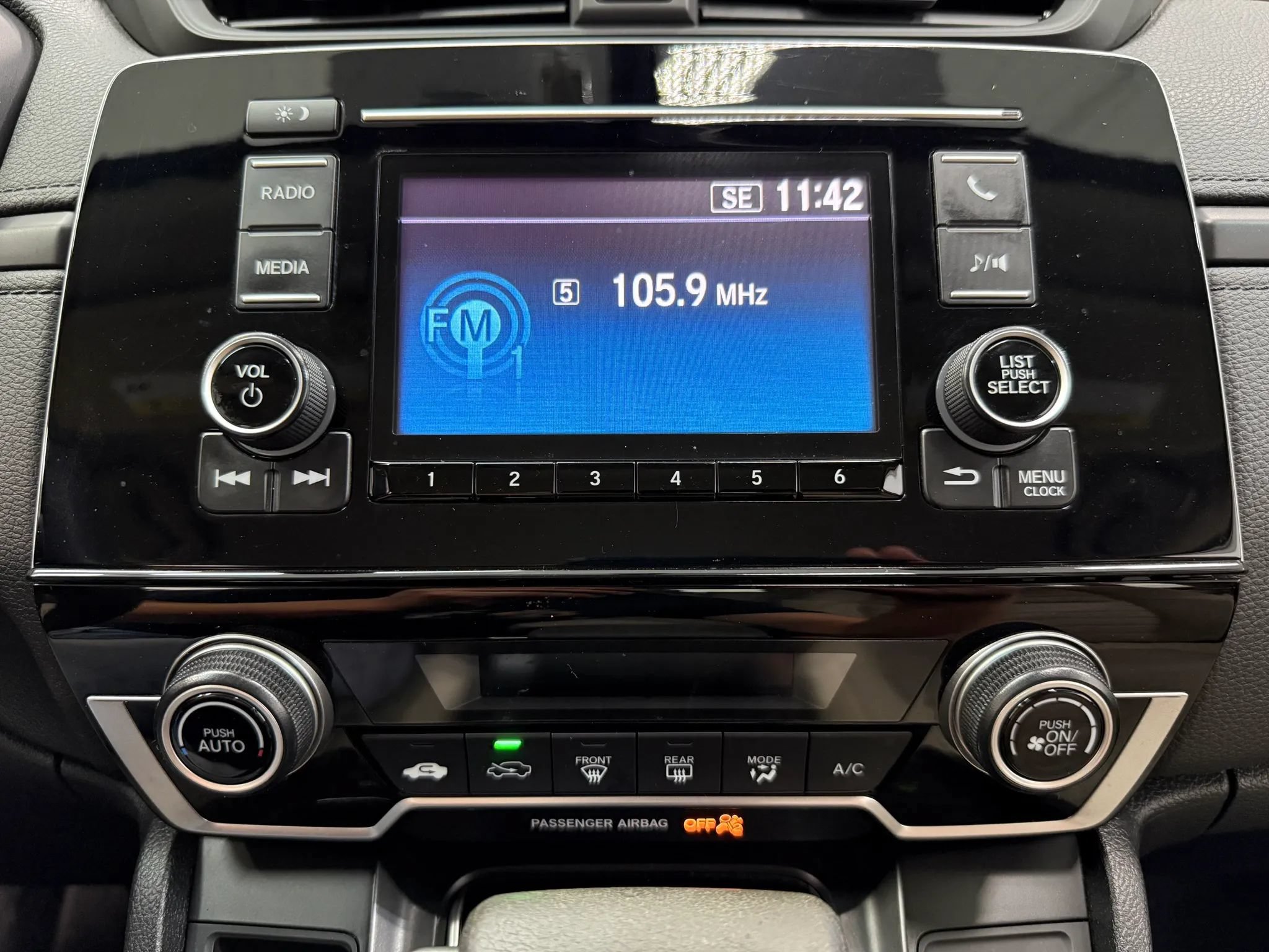 Used 2018 Honda CR-V LX image 23