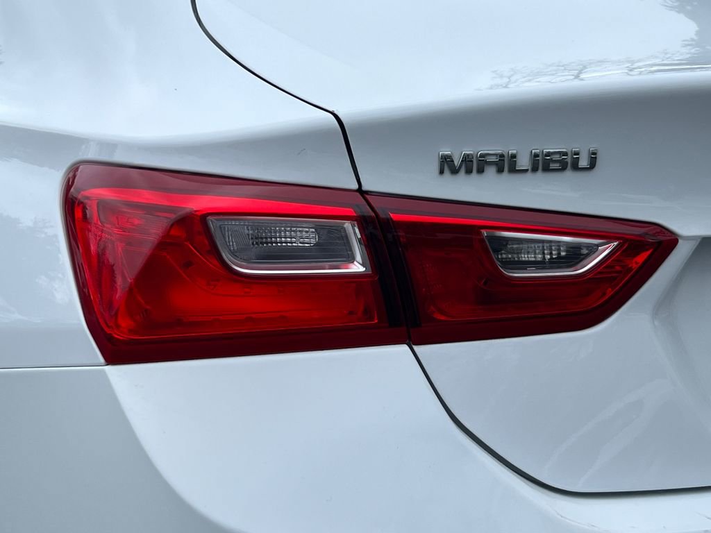 Used 2023 Chevrolet Malibu LT image 7