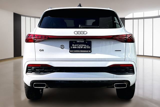 Used 2025 Audi Q5 Premium w/ Convenience Package image 6