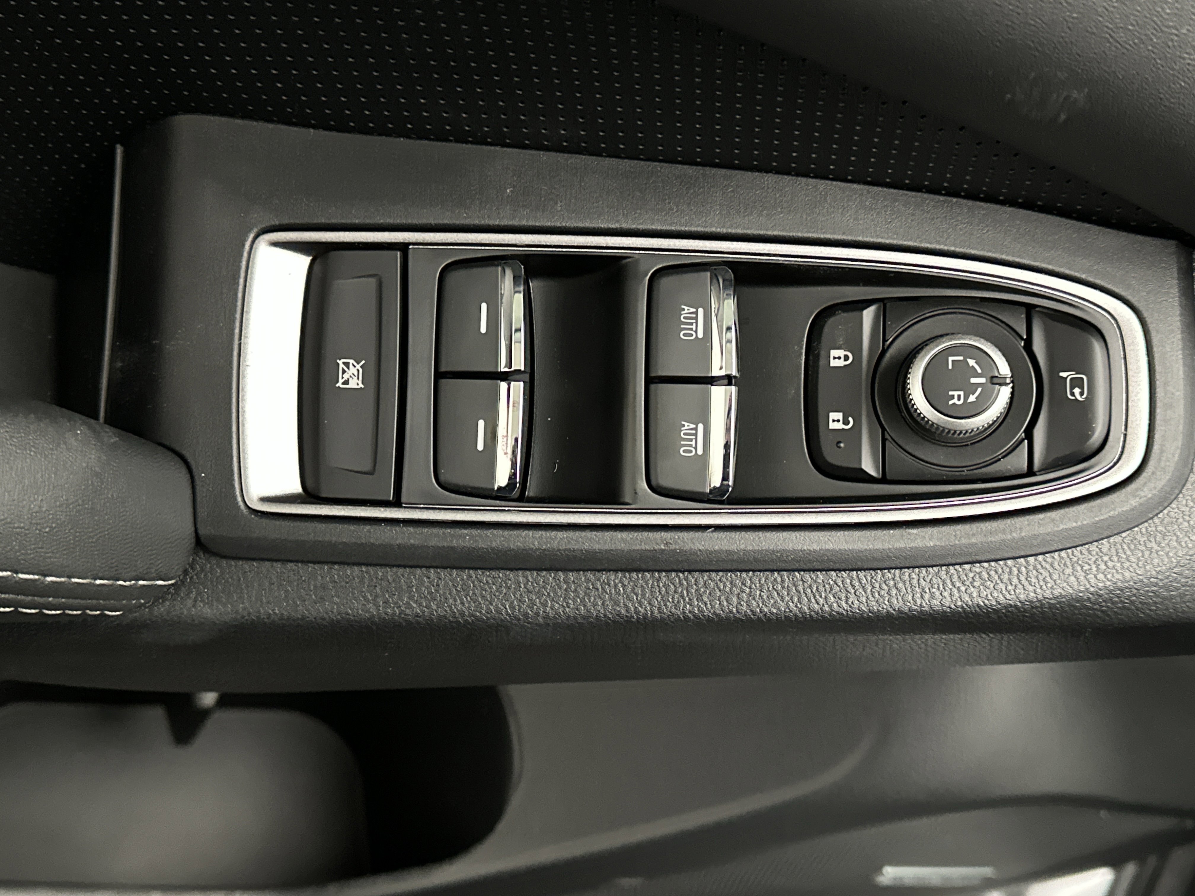 New 2026 Subaru Ascent Limited AWD/4WD image 20