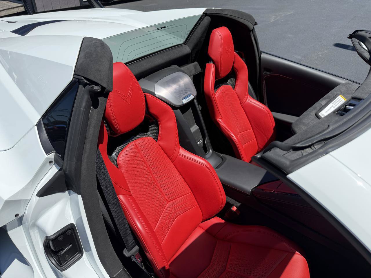 Used 2023 Chevrolet Corvette Stingray Premium Conv w/ Z51 Performance Package RWD image 22