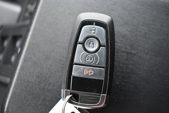 Used 2023 Ford Bronco Outer Banks w/ Sasquatch Package image 32