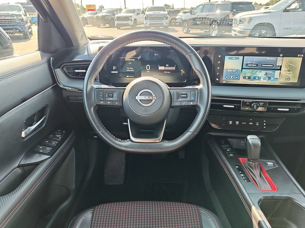 Used 2025 Nissan Kicks SR AWD/4WD image 18