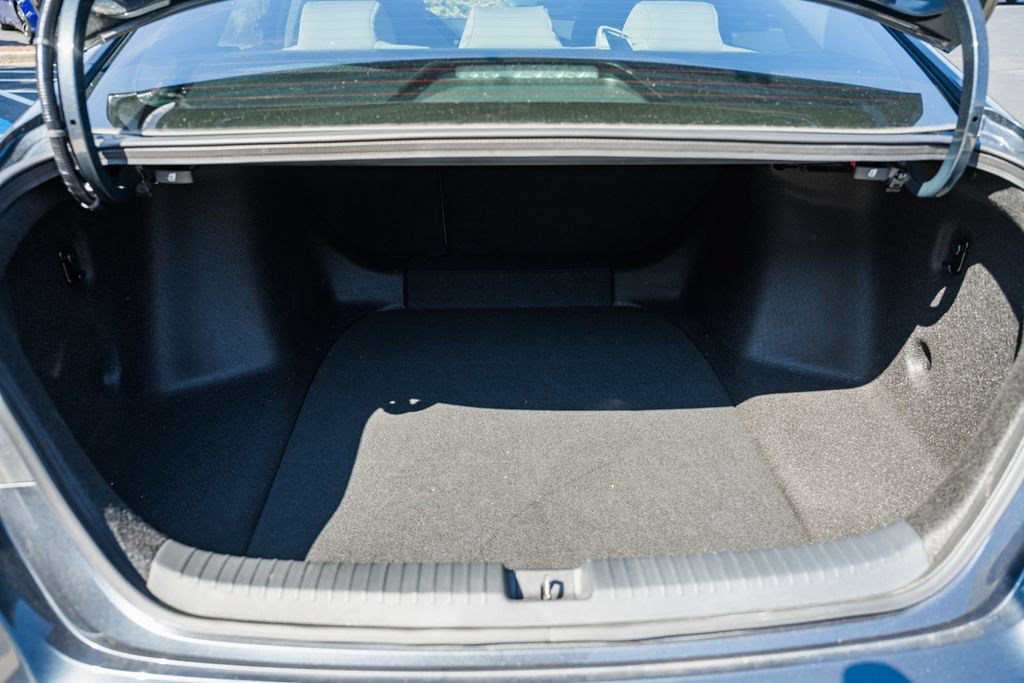 Used 2024 Honda Accord EX image 9