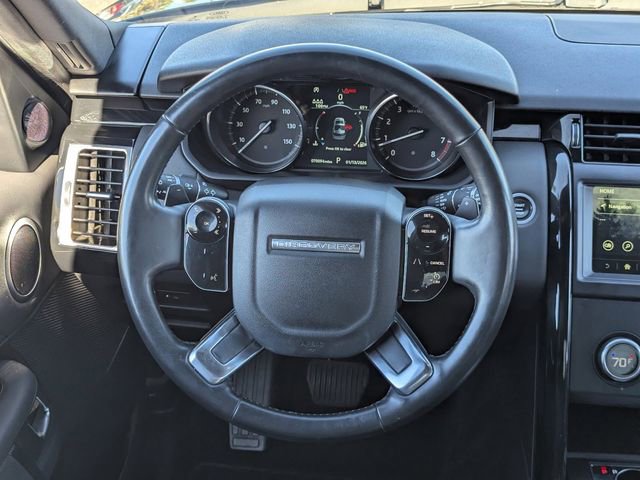 Used 2020 Land Rover Discovery SE image 18
