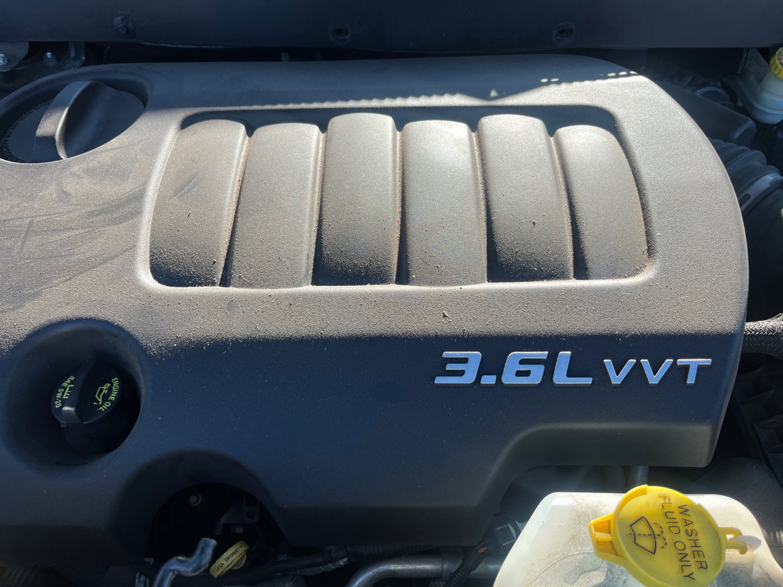 Used 2015 Dodge Journey SXT w/ Flexible Seating Group image 22