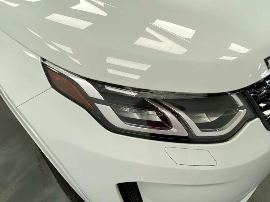 Used 2020 Land Rover Discovery Sport S R-Dynamic AWD/4WD image 10