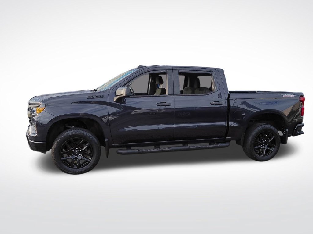 Certified 2023 Chevrolet Silverado 1500 Custom Trail Boss w/ 2.7L Blackout Package AWD/4WD image 4