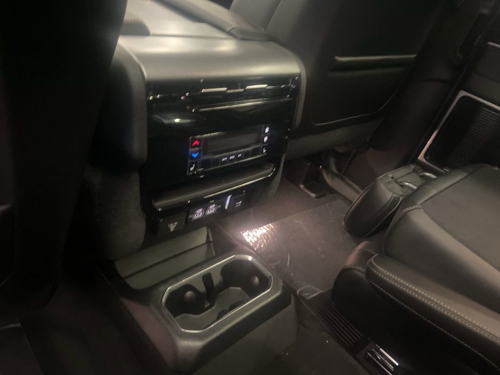 New 2026 Jeep Grand Wagoneer L Limited w/ Premium Group II image 18